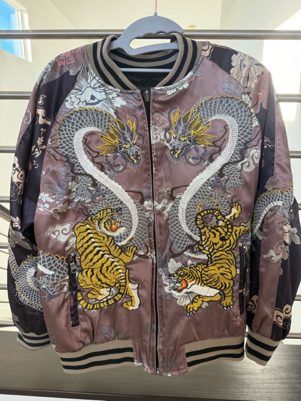 ZARA Embroidered Dragon & Tiger Satin Bomber Jacket - RARE ❤️
